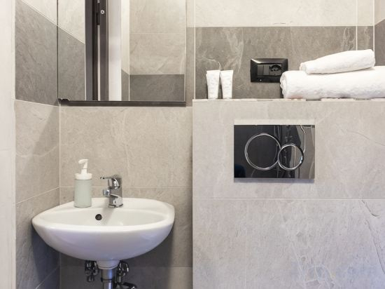 Others 4, Firenze Rentals Suite Corso 12, Florence