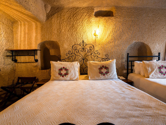 Bedroom 4, Jacob's Cave Suites, Nevşehir