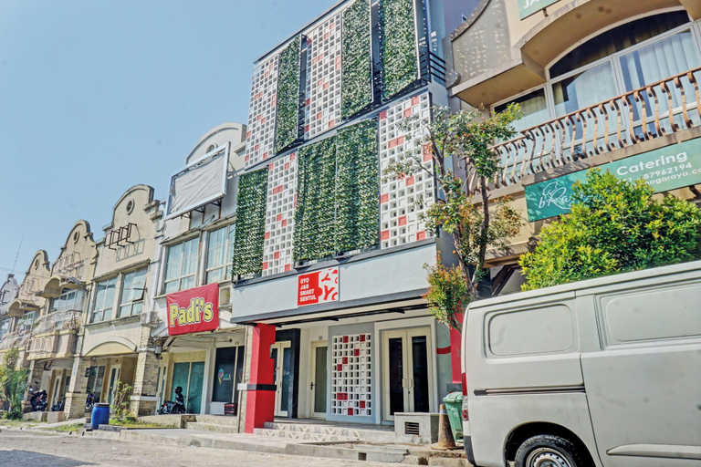 Others 1, Capital O J&b Sentul - 4 hours stay, Bogor