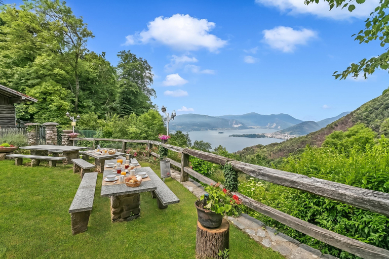 Others 2, Chalet La Gigliola, Varese