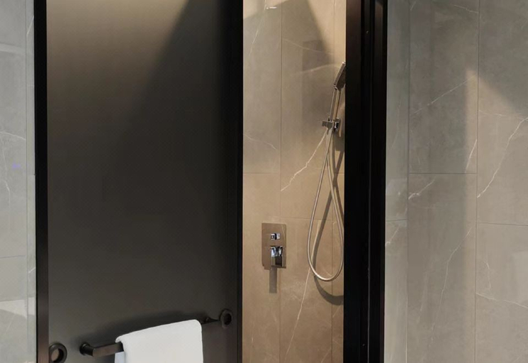 Bathroom 5, Microtel By Wyndham Xiangtan Tianyi, Xiangtan