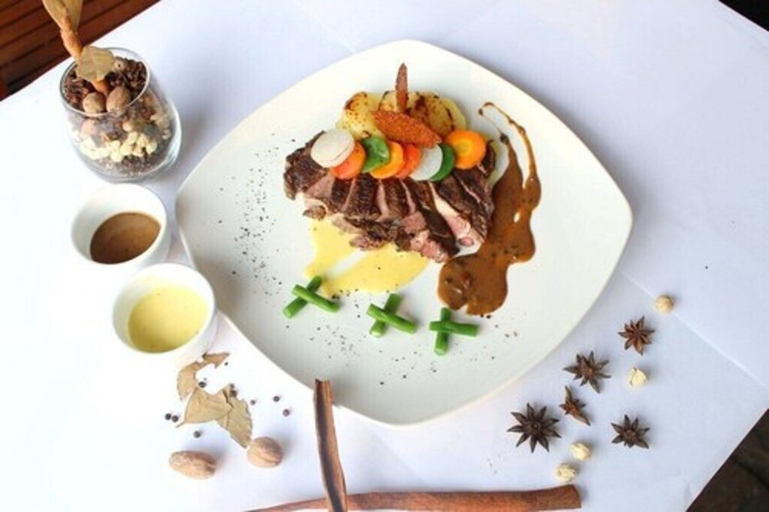 Food & Drinks 5, Forbis Hotel, Cilegon