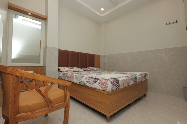 Others 5, Hotel Shri Ram, Agra