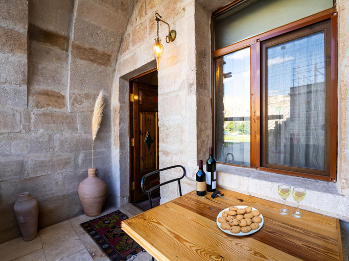Bathroom 5, Jacob's Cave Suites, Nevşehir