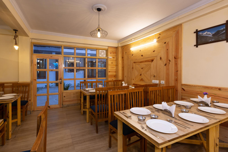 Food & Drinks, Orchid Nainital, Nainital