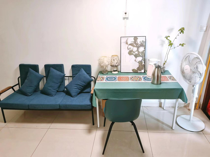 Others 5, Qianhai Apartment, Shenzhen