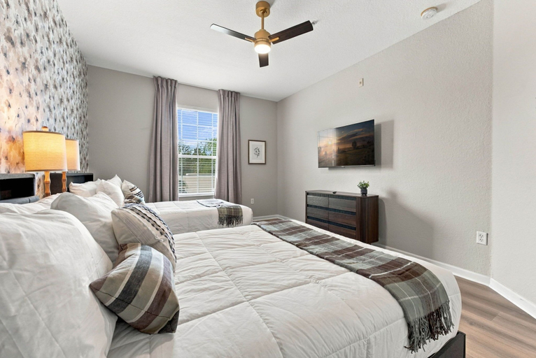 Others 2, Luxury 3br, Modern Design, Lake Views, Vista Cay, Orange
