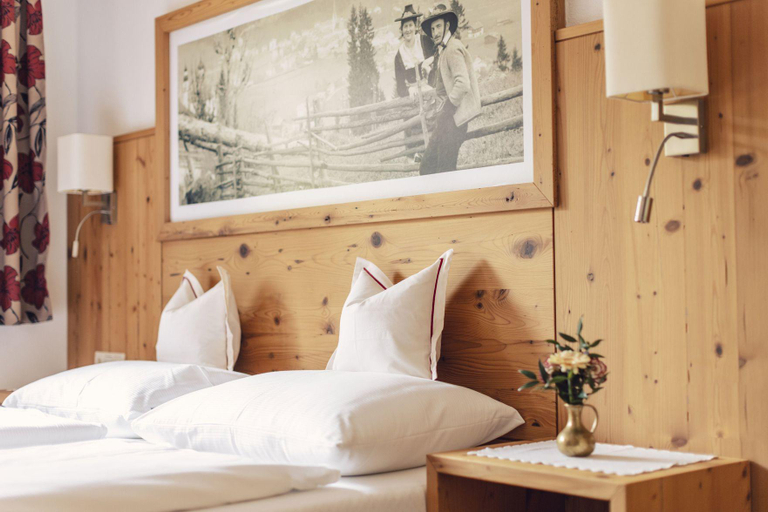 Bedroom 3, Hotel Marzenklamm Stumm im Zillertal, Schwaz