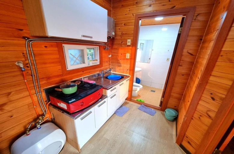 Bathroom 3, Seosan Pine Sea Pension, Seosan