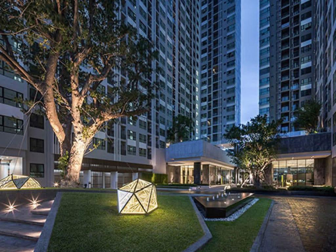 Others 4, The Base Prime - Pattaya Beach, Pattaya