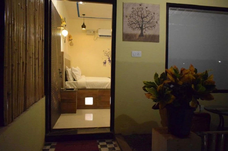 Bathroom, Rann Meadows, Sawai Madhopur