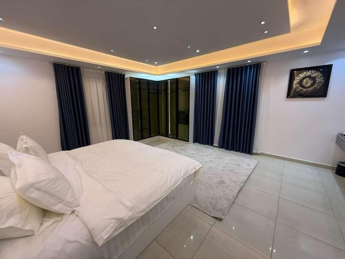 Others 1, Aurion Grand Villa 12BR with Rooftop, Al Madinah Al Munawwarah
