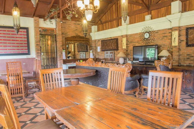 Food & Drinks 4, Talita Mountain Resort Puncak, Bogor