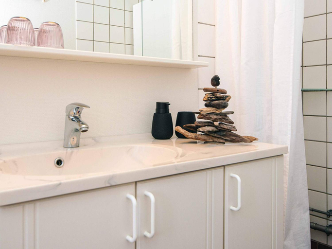 Bathroom 3, 4 star holiday home in Lemvig, Lemvig