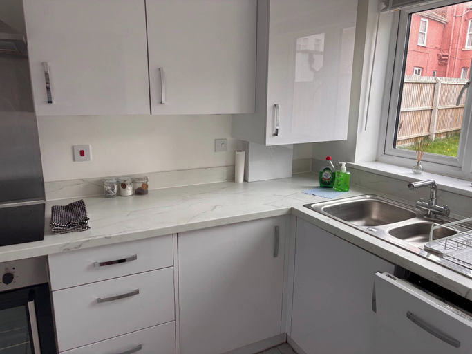 Others 4, Hidden Gem With Enclosed Garden and Parking, Norfolk