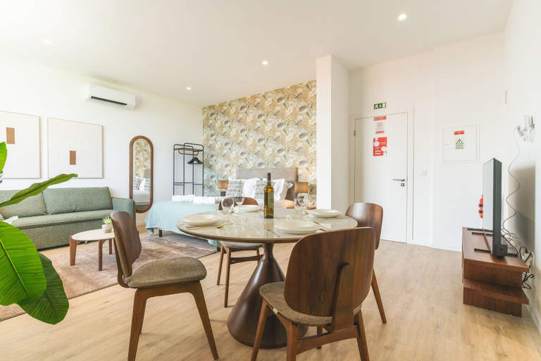 Others 4, Cica Studio by Atlantic Holiday, Santa Cruz