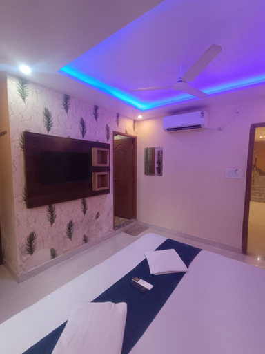 Others 5, RS Guest House, Varanasi