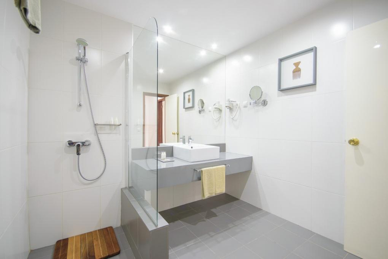 Bathroom 4, Oasis Porto Grande