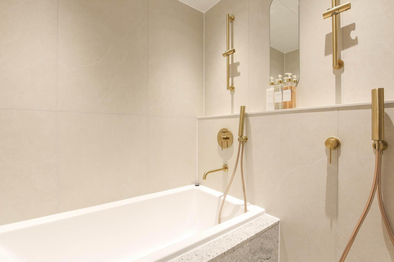 Bathroom 5, Mungyeong City Hotel, Mungyeong