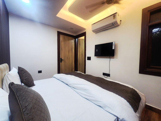 Others 3, Oly Hotel Sky Inn, Delhi