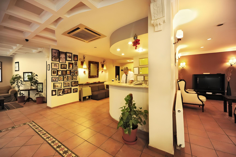 Others, Ustun Hotel Alsancak, Konak