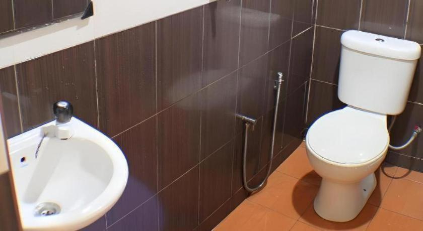 Bathroom, Taipann Hotel, Klang
