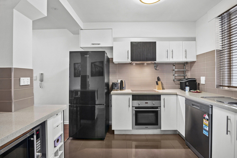 Others 5, Bright Apartment Near St Kilda Beachfront, Melbourne