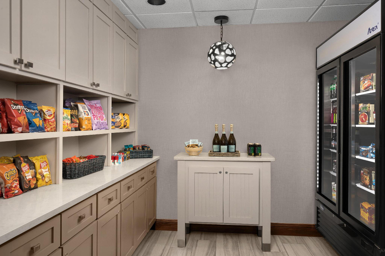 Food & Drinks 5, Homewood Suites by Hilton Raleigh/Cary, Wake