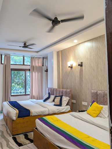 Others 3, Vajra Laxmi Narayan Hotel, Garhwal