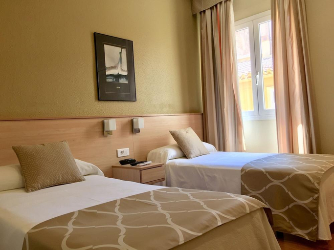 Bedroom 3, Hotel Alkazar, Valencia