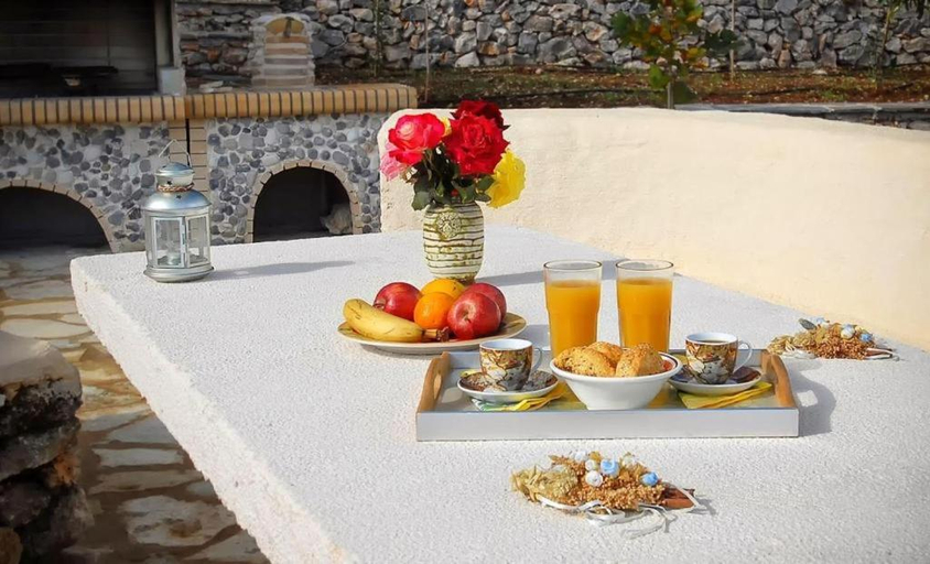 Food & Drinks 5, Villa Poseidon, Ionian Islands