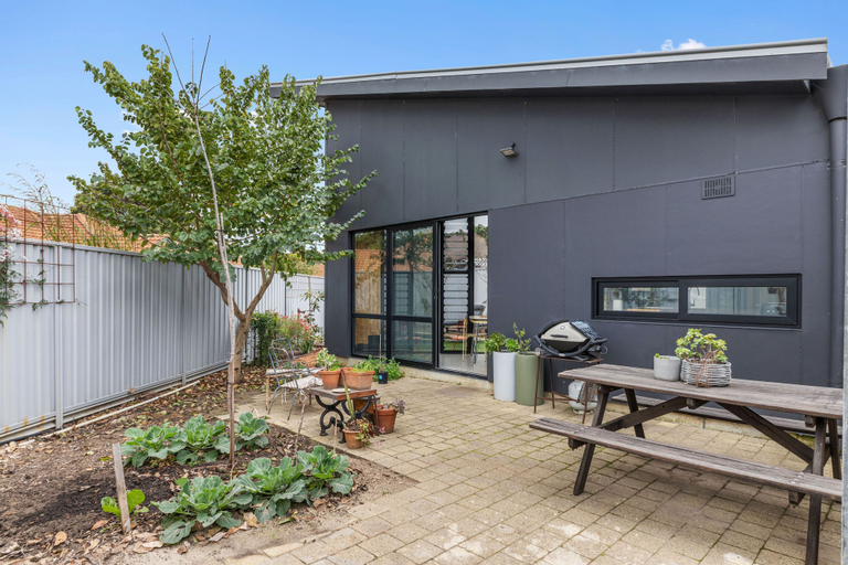 Others 2, Heritage Haven - A Sepal Stay, Swan