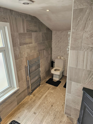 Others 4, Luxury Flat With Full Air-conditioner in Anfield, Sefton