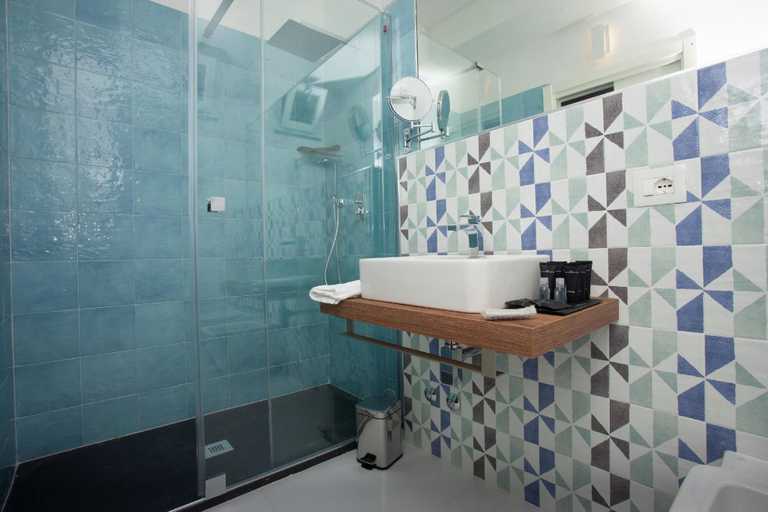 Bathroom 5, Aquamaris Design Suite & Spa, Salerno