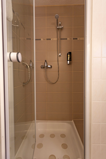 Bathroom 4, Hotel ElbRivera Magdeburg, Magdeburg