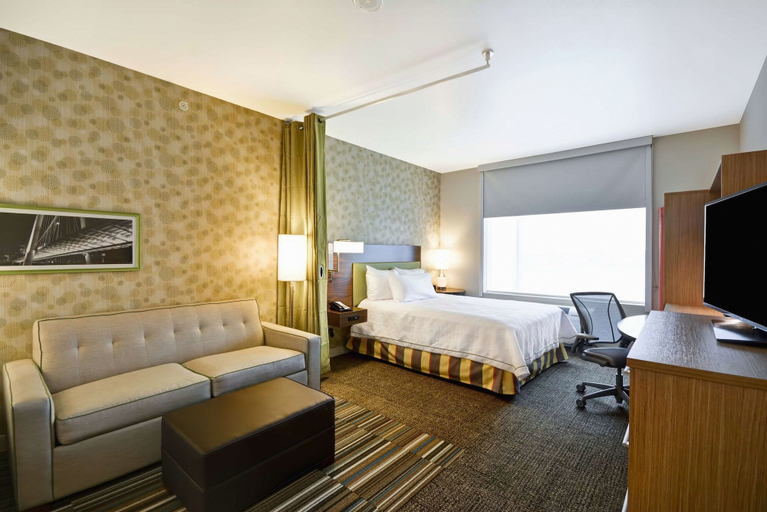 Bedroom 3, Home2 Suites by Hilton Dallas Downtown at Baylor Scott & White, Dallas