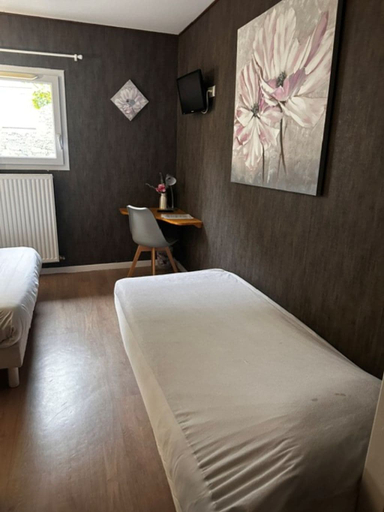 Others 2, MAXOTEL, Cantal