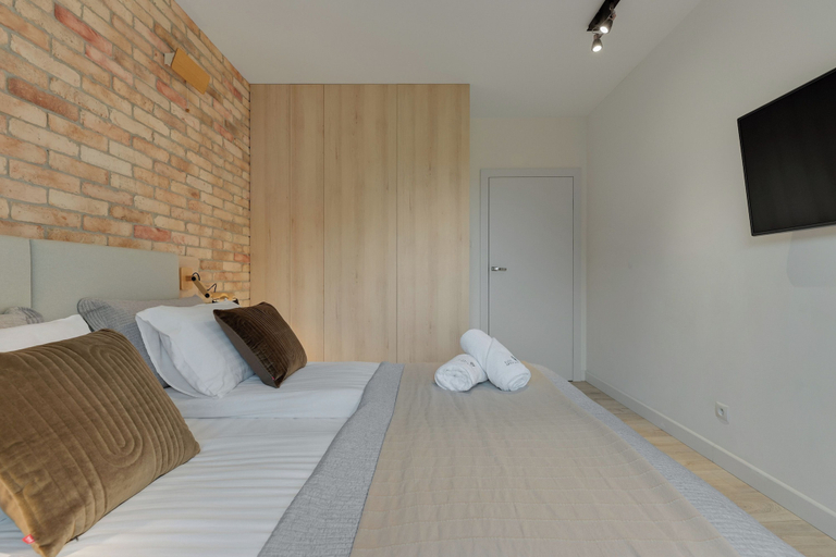 Others 4, Forest Rivus Apartment with Parking, Gdynia