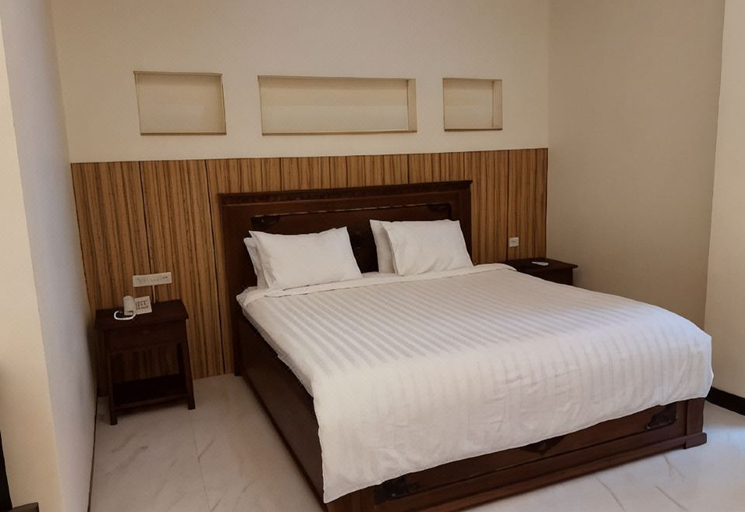 Bedroom 2, Grand Jatirogo Hotel, Tuban