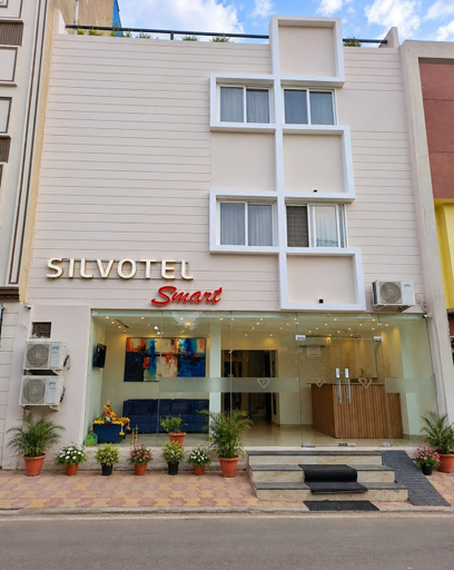 Others 2, Silvotel SmartBy Bizzgrow Hotels, Indore