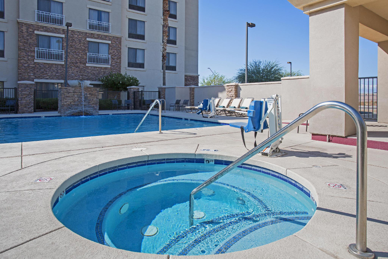 Sport & Beauty 5, Hilton Garden Inn Phoenix/Avondale, Maricopa