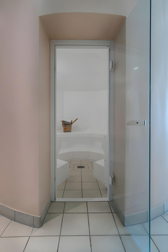 Bathroom 5, Seminaris Seehotel Potsdam, Potsdam