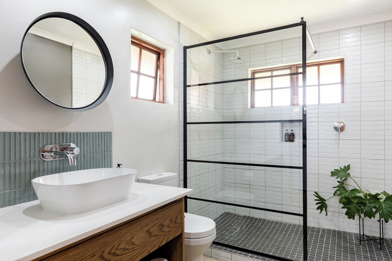 Bathroom 5, Hippo Hollow Country Estate, Ehlanzeni