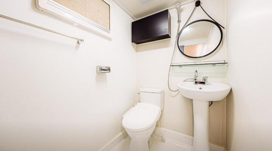 Bathroom 3, Gyegokae Poongdung Pension Camping, Pocheon