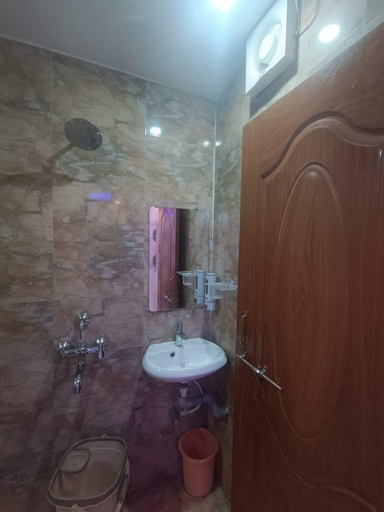 Others 4, RS Guest House, Varanasi
