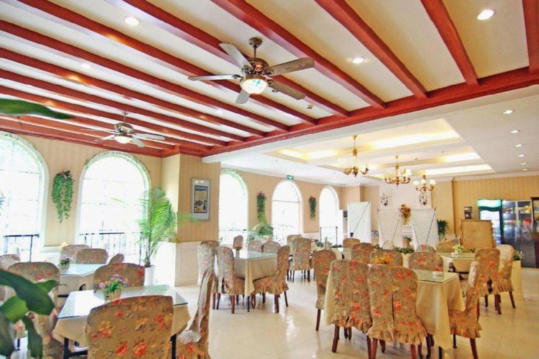 Food & Drinks, Oak Hotel Chongqing Yicheng International Branch, Chongqing