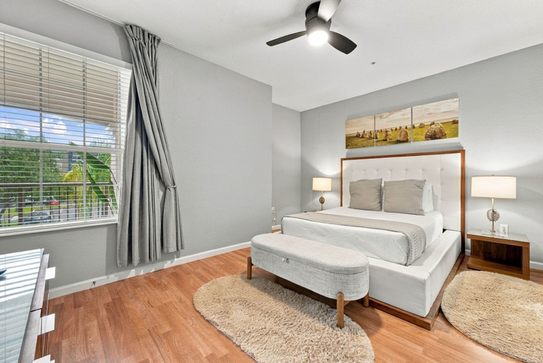 Others 2, 3BR Close to Convention Center and Theme Parks, Orange