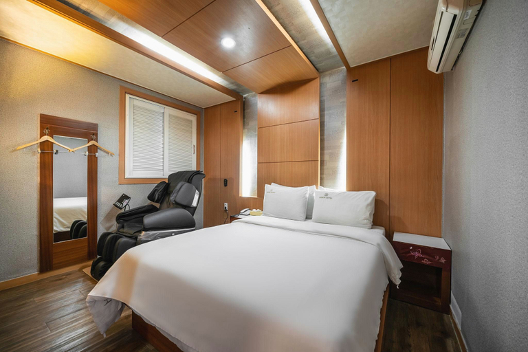 Bedroom 2, Incheon (Songdo) Bobos, Yeonsu