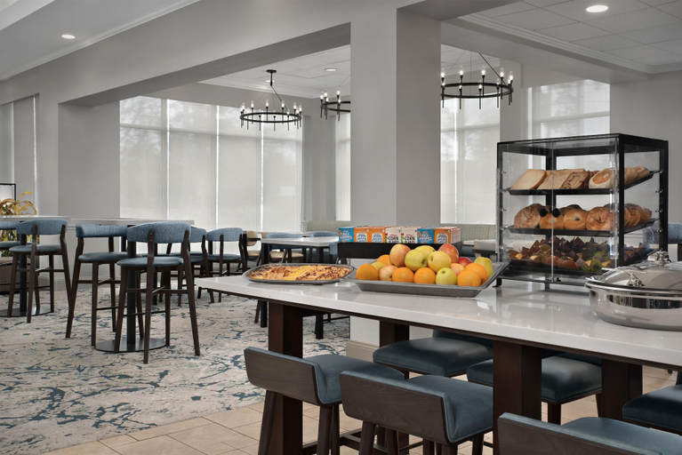 Food & Drinks 5, Hilton Garden Inn Tallahassee Central, Leon