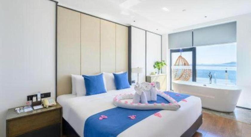 Bedroom 3, Titan Paradise Xiamen Hotel, Xiamen